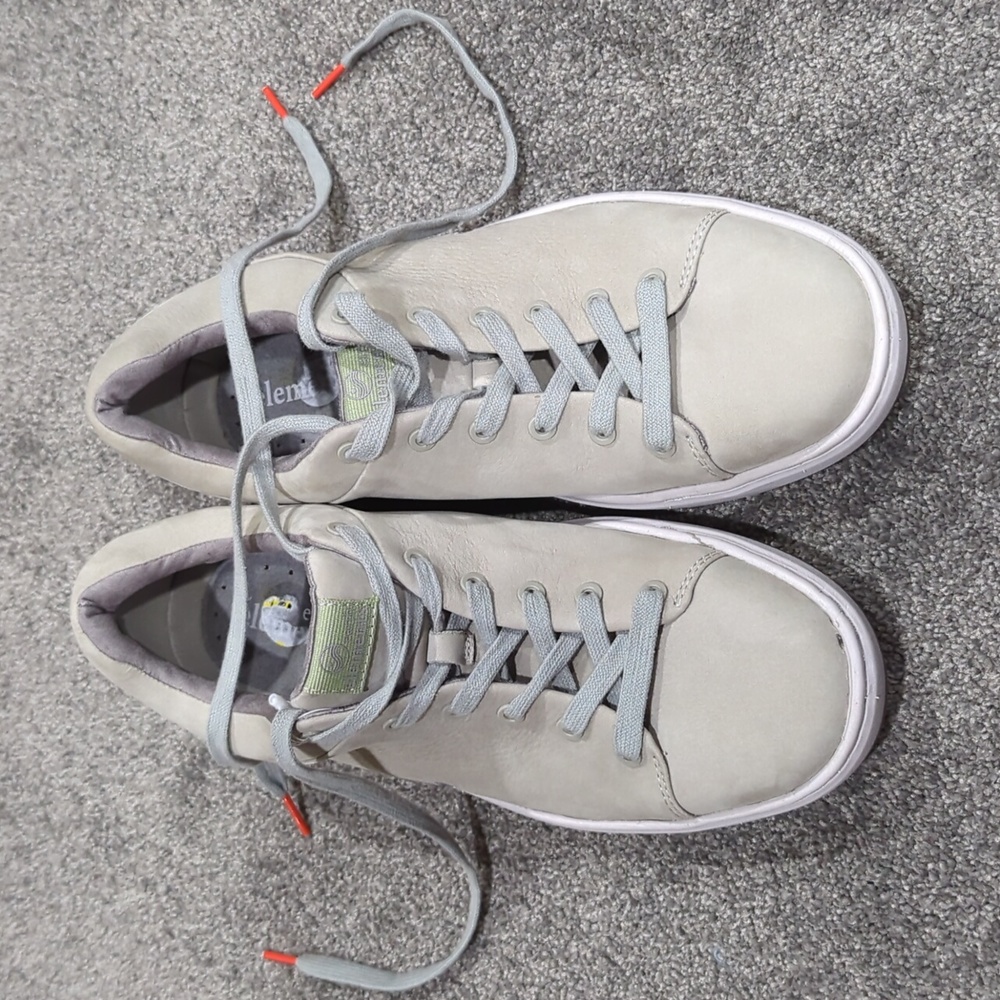 Earth elements Mens silver grey Amos size 9